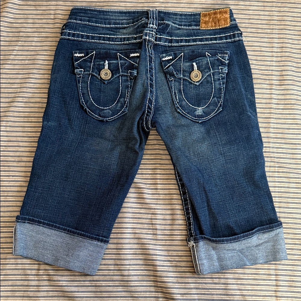 True Religion Made in USA Big T Bermuda Shorts | Size 28 - Picture 3 of 7